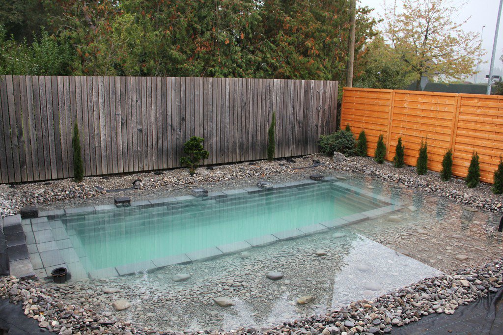 piscina natural de piedra 18