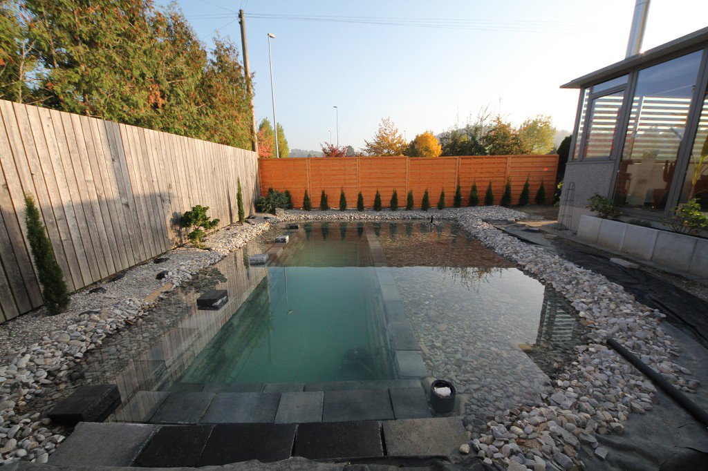 piscina natural de piedra 19
