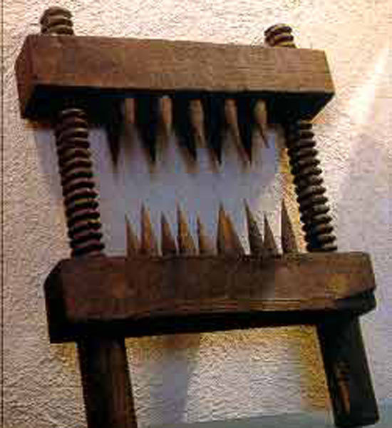 Resultado de imagen de instrumentos de tortura