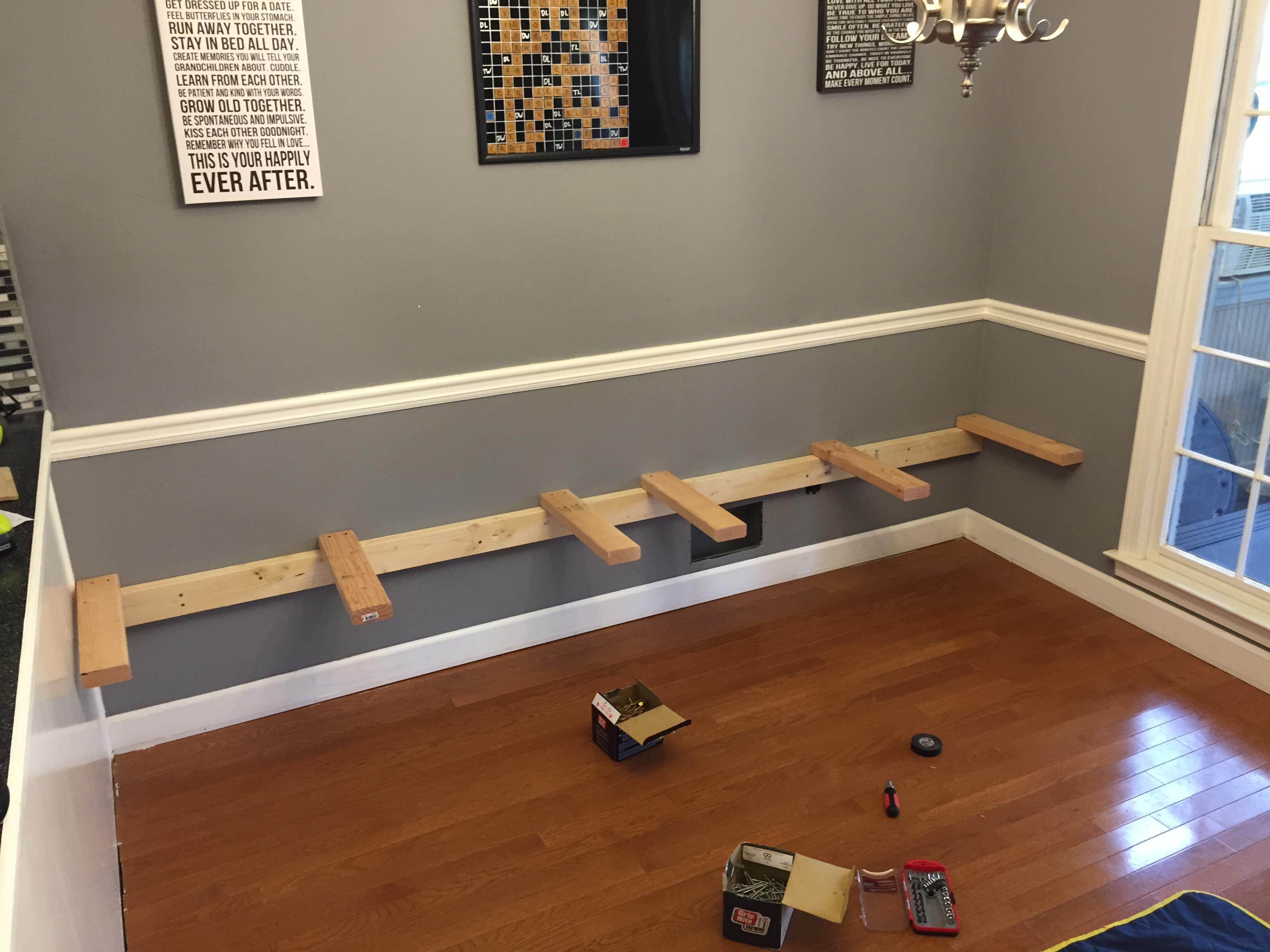 Quería modernizar su comedor y ganar espacio. Te muestra, paso a paso