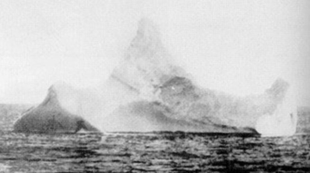Iceberg titanic