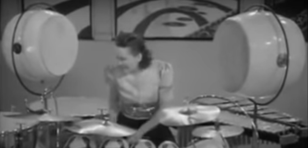 Viola Smith en acción, en una famosa actuación de 1939. 