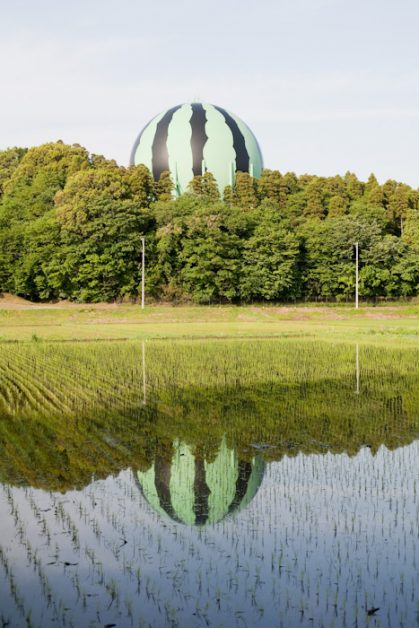 ¿Una sandía gigante? Esto es lo que hacen los japoneses con los tanques