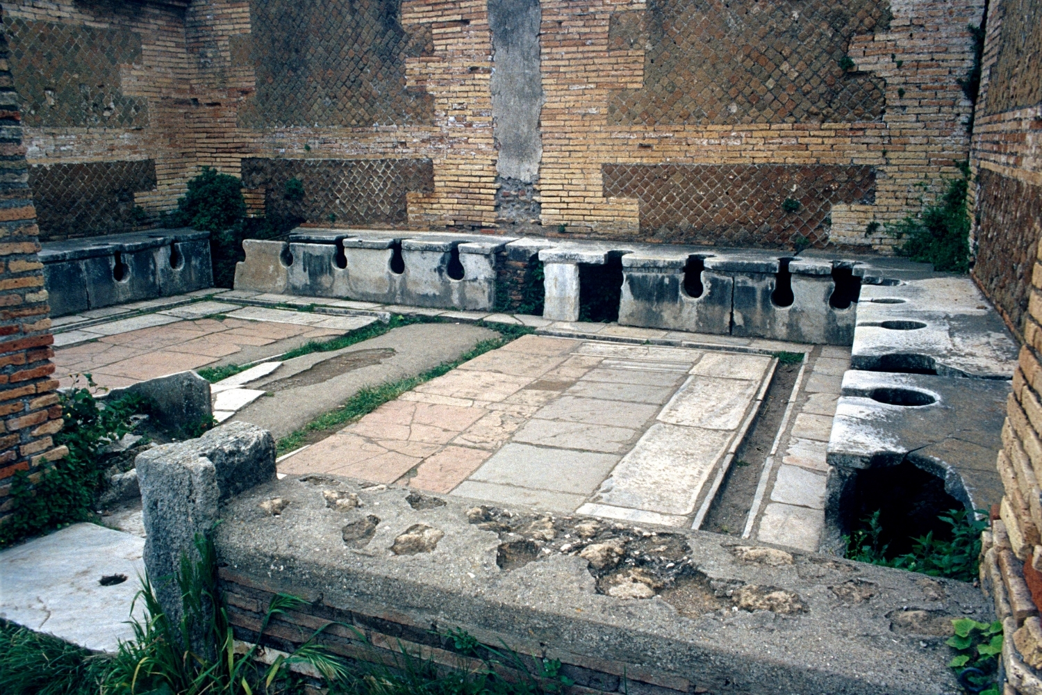 Letrinas romanas de Pompeia 