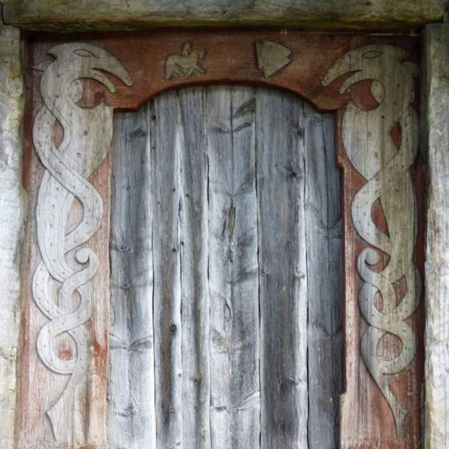 puerta vikinga