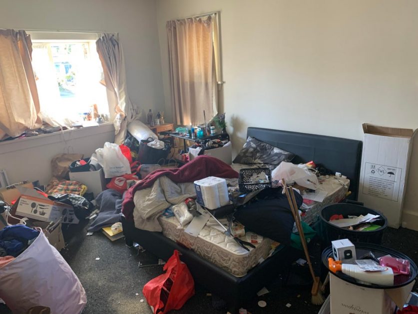 20 habitaciones tan desordenadas que te harán pensar que tú no lo eres