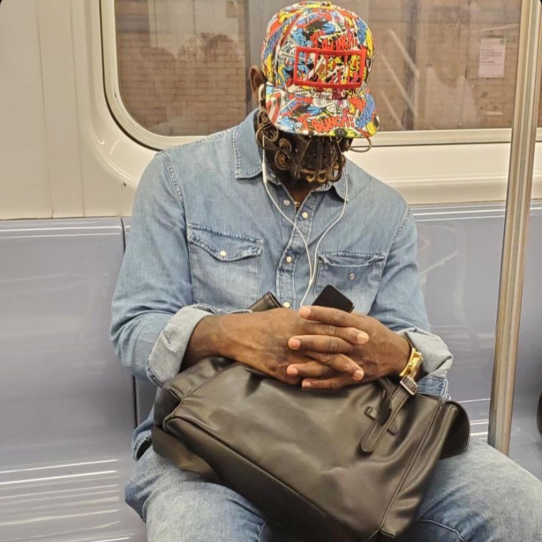 mascarilla en el metro