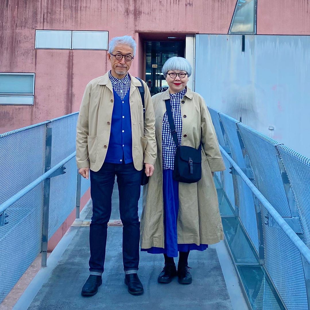 Esta pareja lleva 40 años casados y combinando sus outfits