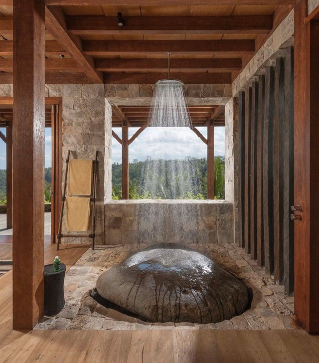 ducha suelo de piedra