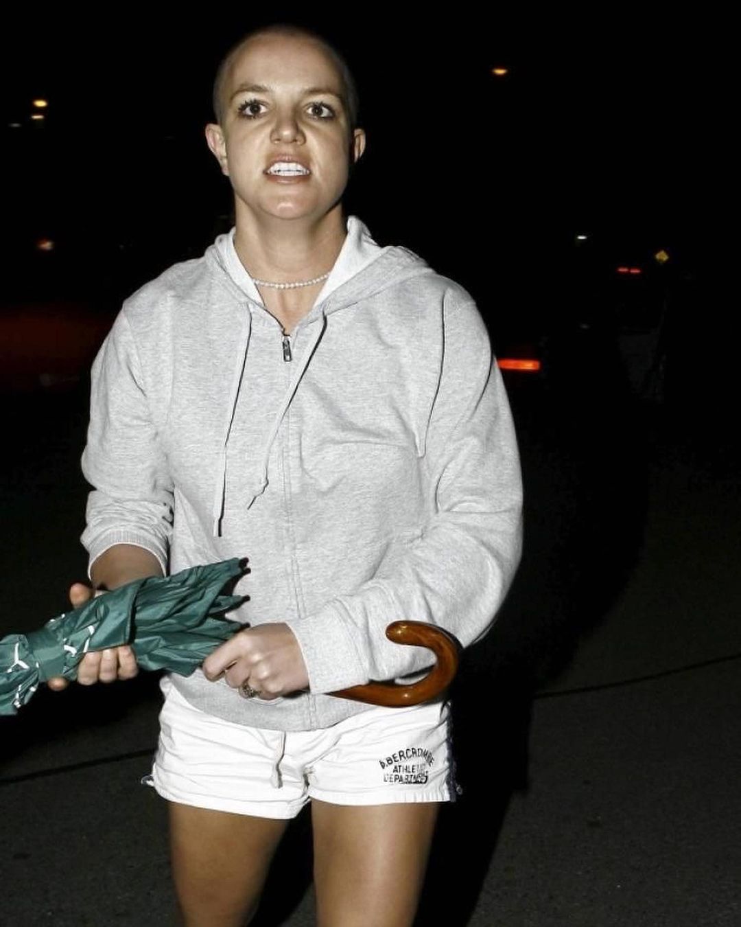 Britney cabeza rapada