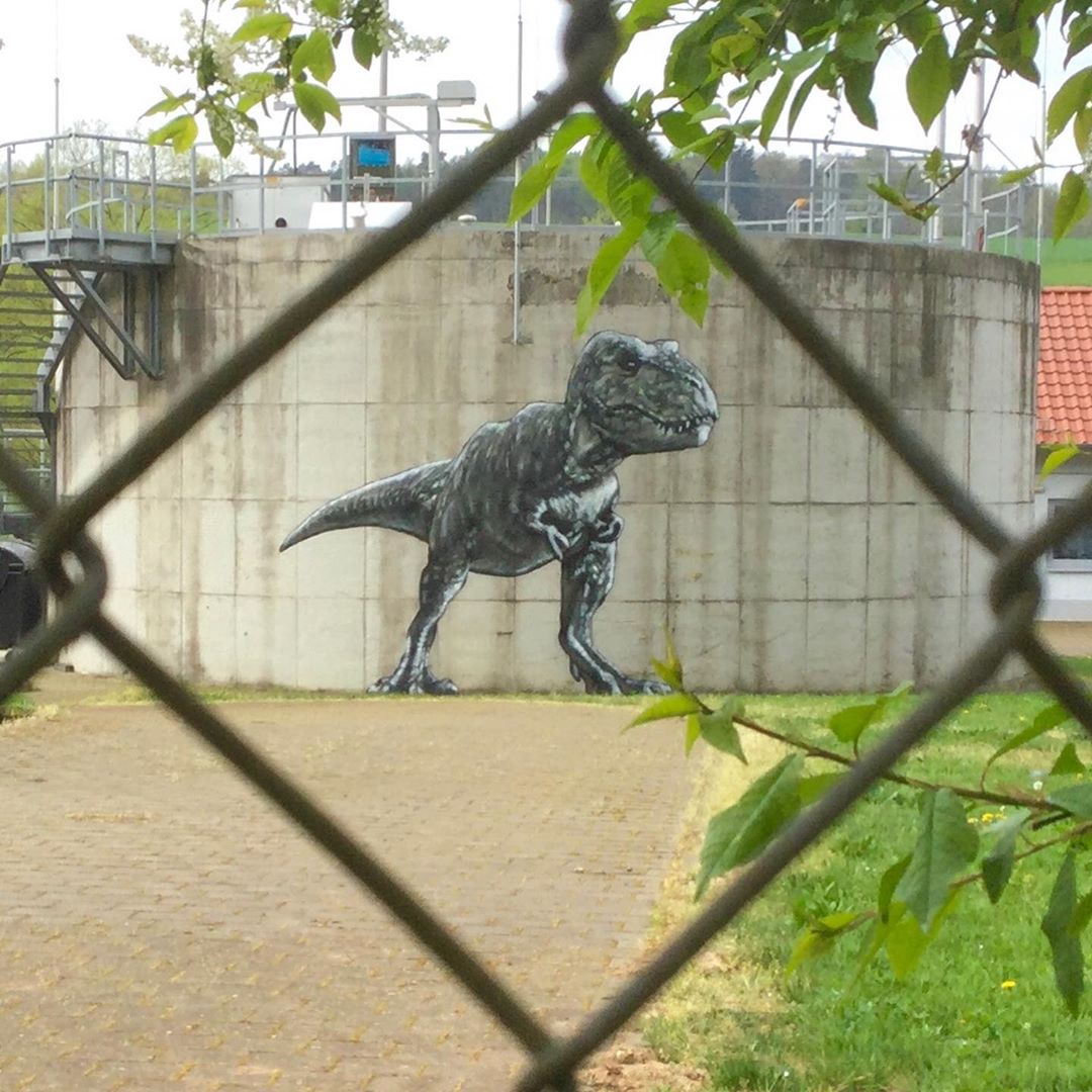 grafiti tiranosaurio