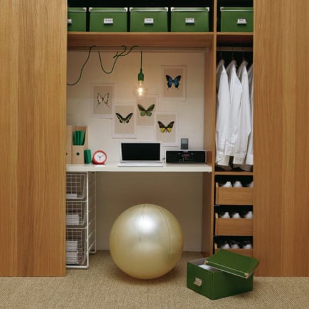 ¿Pensabas que no tenías espacio? 10 formas de transformar un armario en