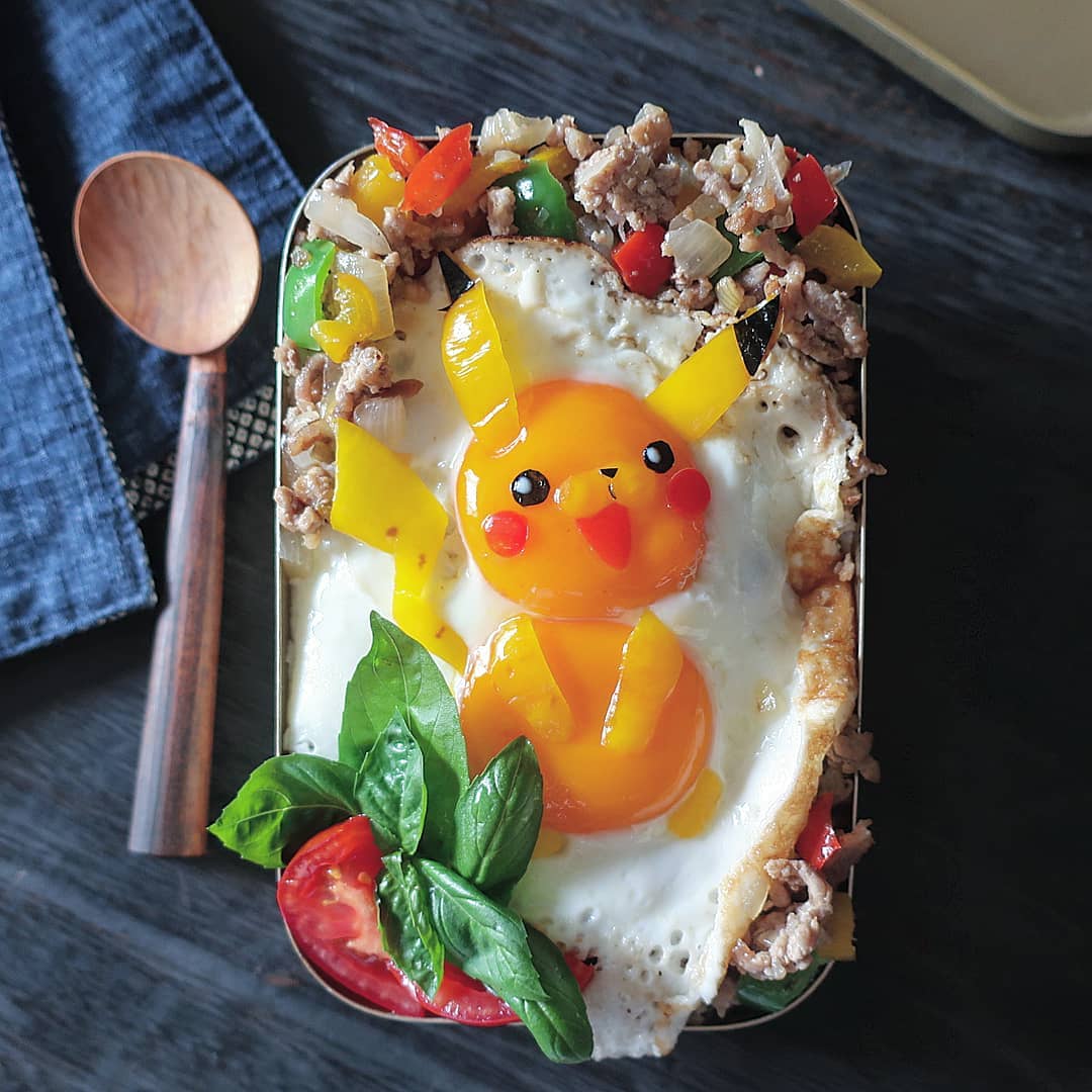 pikachu con huevos