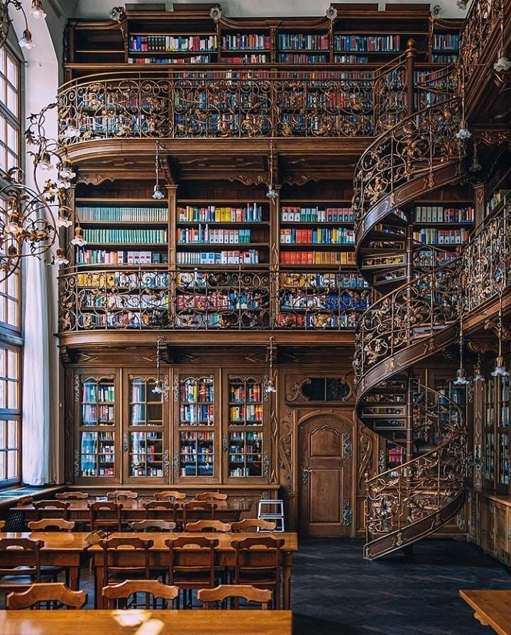 Biblioteca de Derecho de Munich