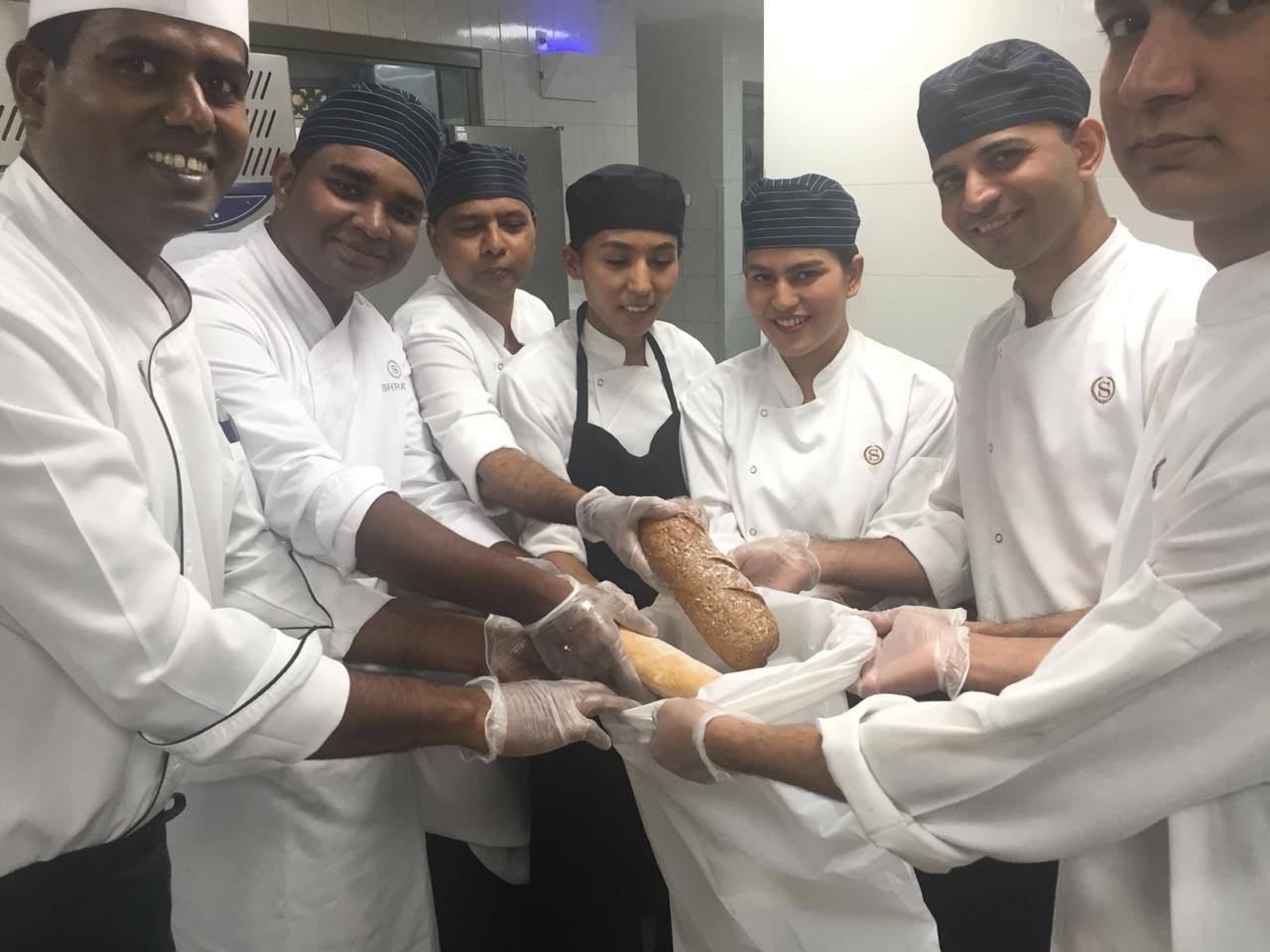 cocineros se suman a la iniciativa de aprovechar la comida