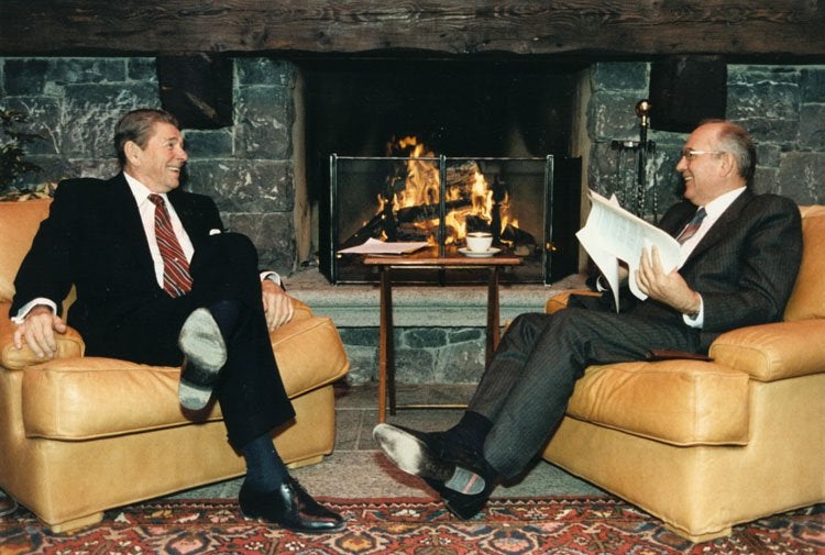 Reagan y Gorbachov
