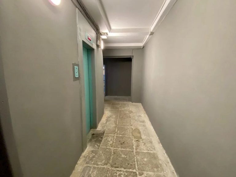“Cómo renové la entrada del bloque de mi piso por mi cuenta”