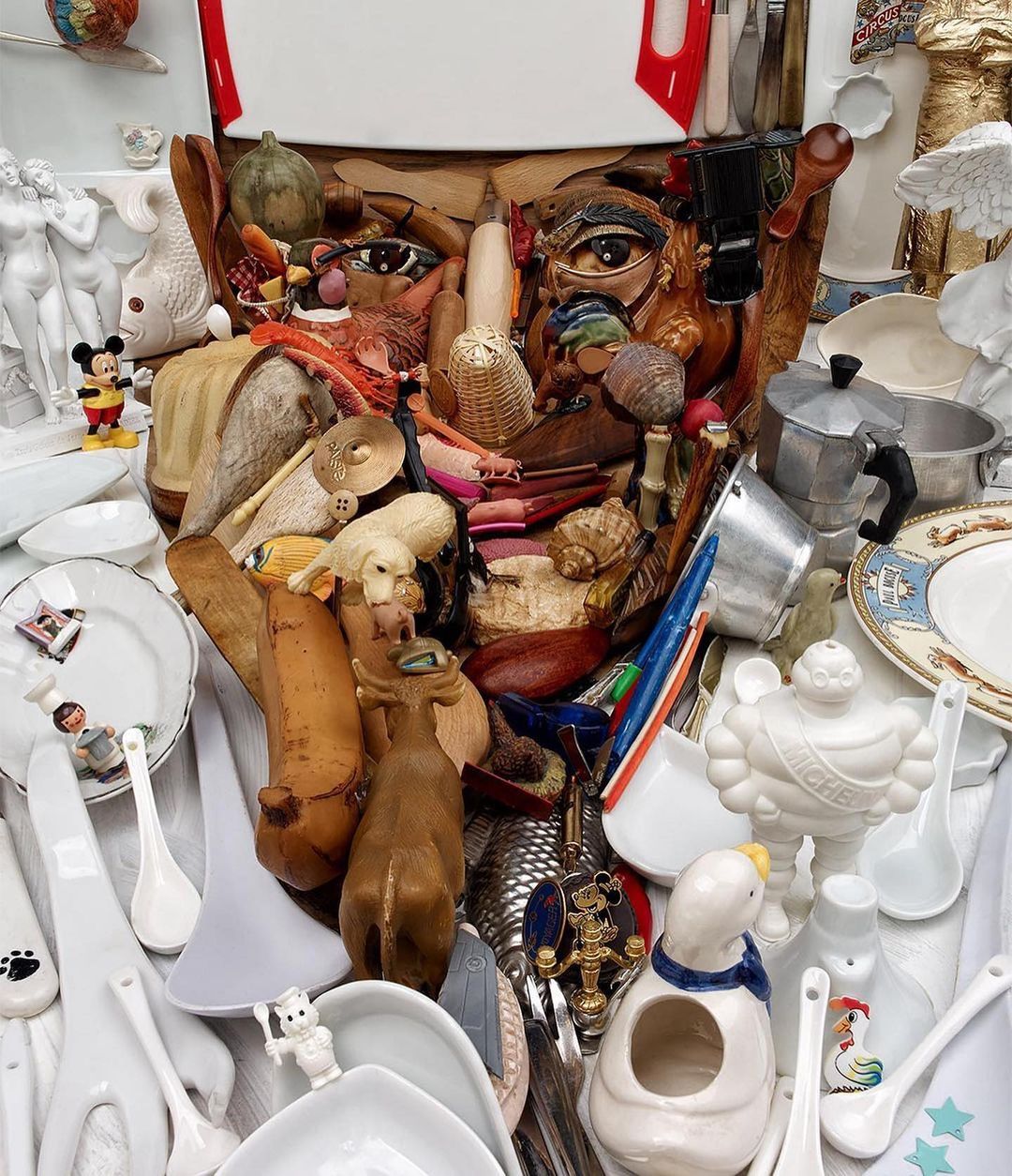 cocinero con deshechos