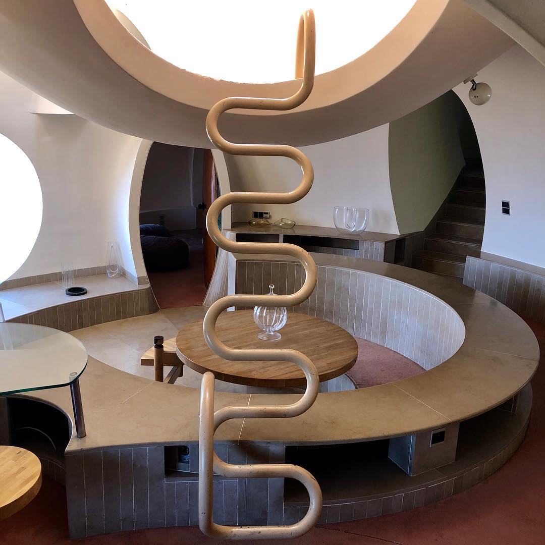 interior Palacio Burbuja