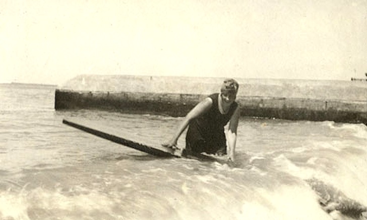 agatha christie surf